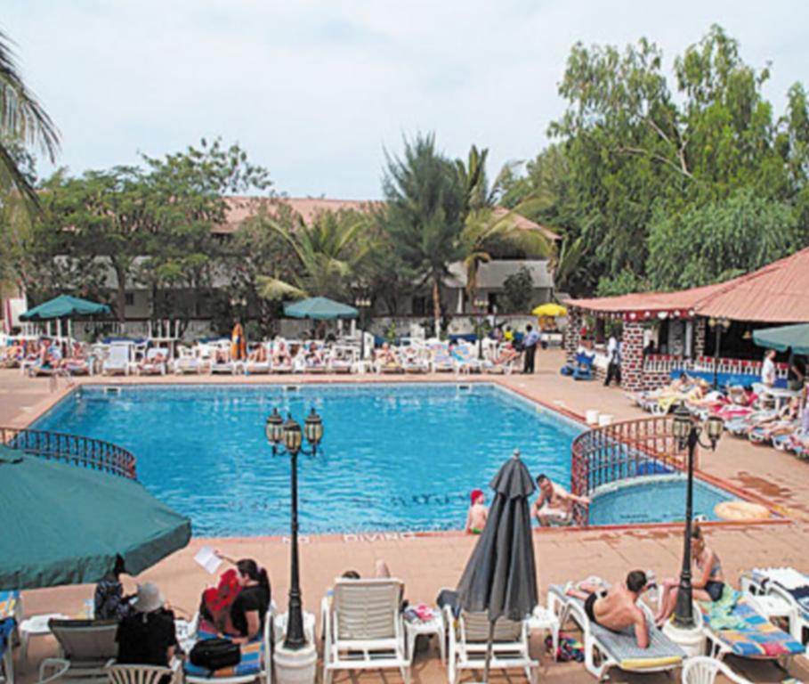 Badala Park Hotel Kotu Exterior foto