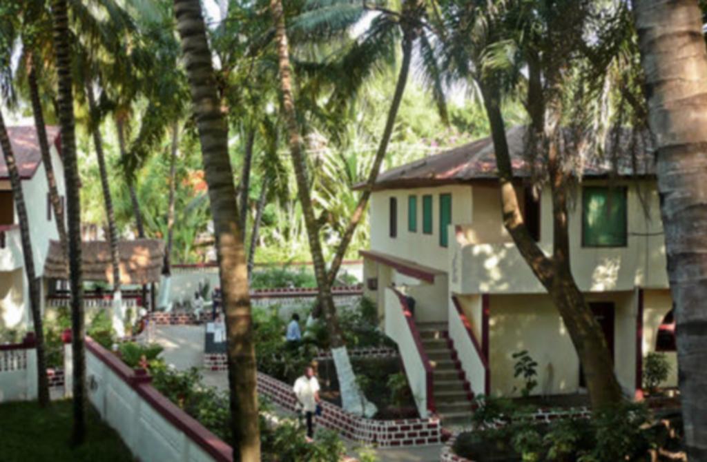 Badala Park Hotel Kotu Exterior foto