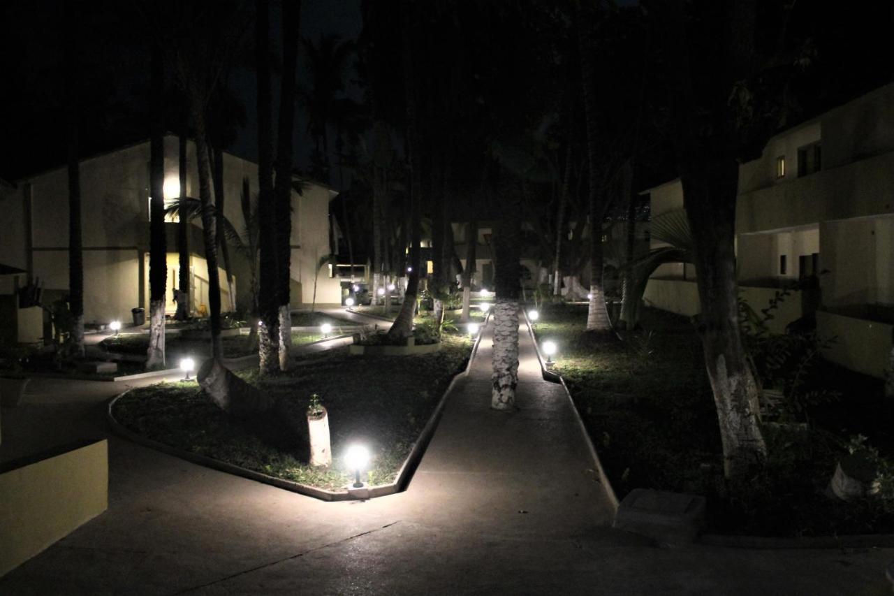 Badala Park Hotel Kotu Exterior foto